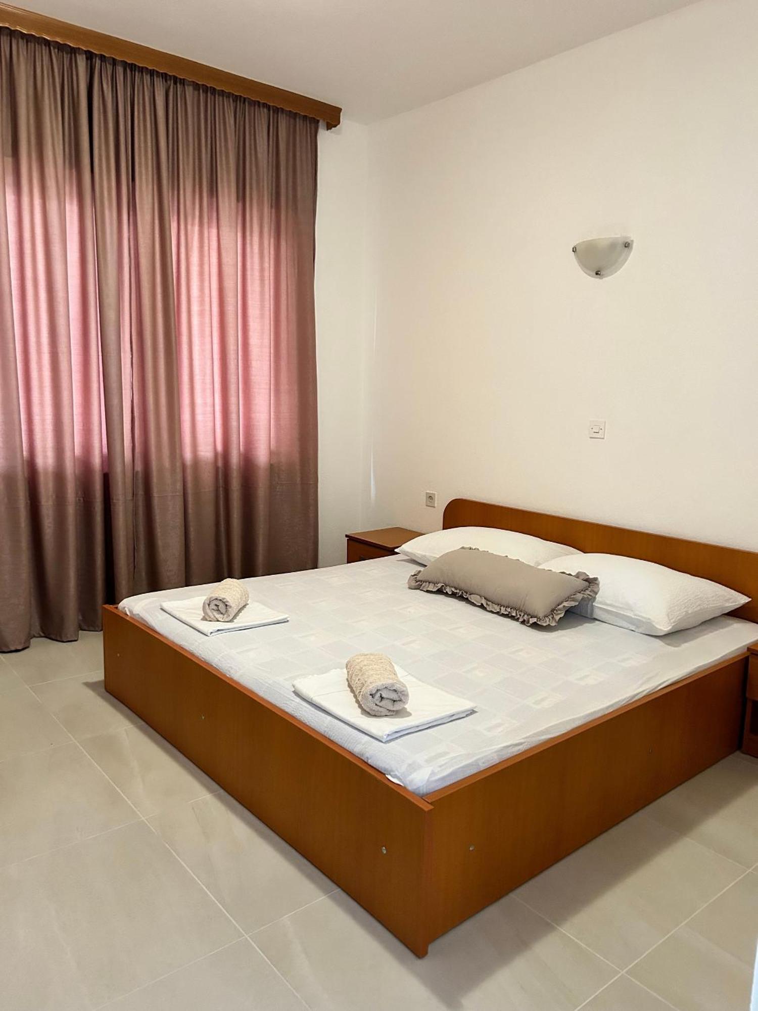 Apartments By The Sea Podaca, Makarska - 4734 المظهر الخارجي الصورة