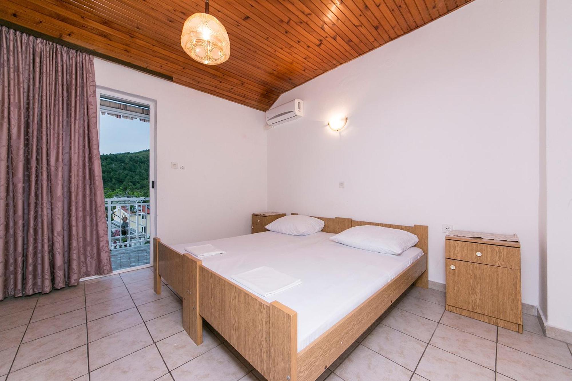 Apartments By The Sea Podaca, Makarska - 4734 المظهر الخارجي الصورة