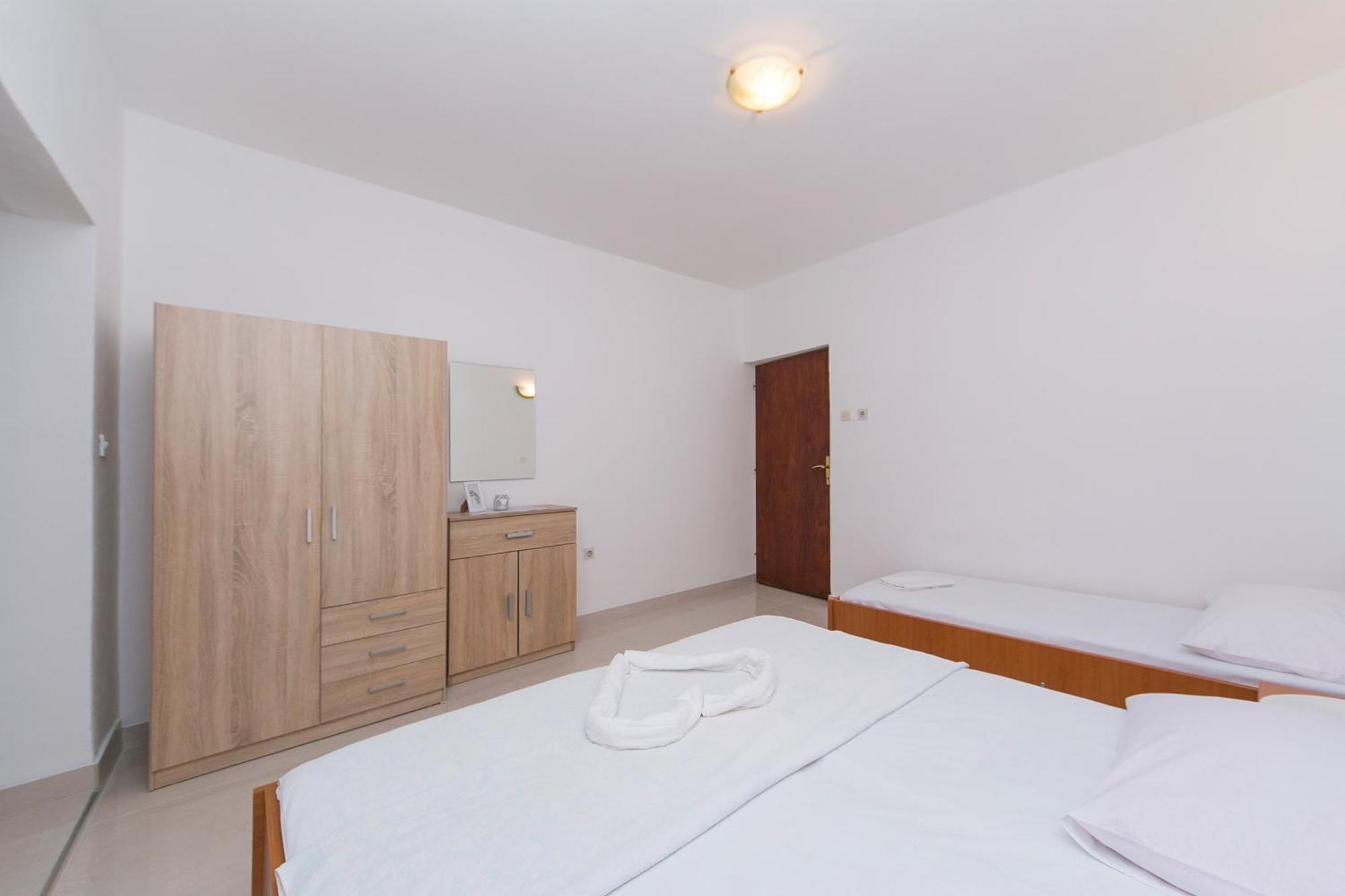 Apartments By The Sea Podaca, Makarska - 4734 الغرفة الصورة
