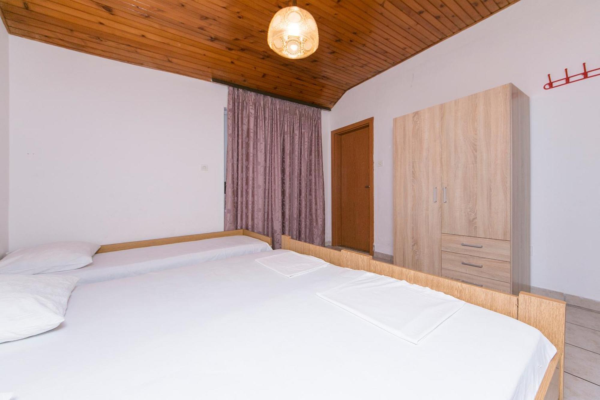 Apartments By The Sea Podaca, Makarska - 4734 الغرفة الصورة