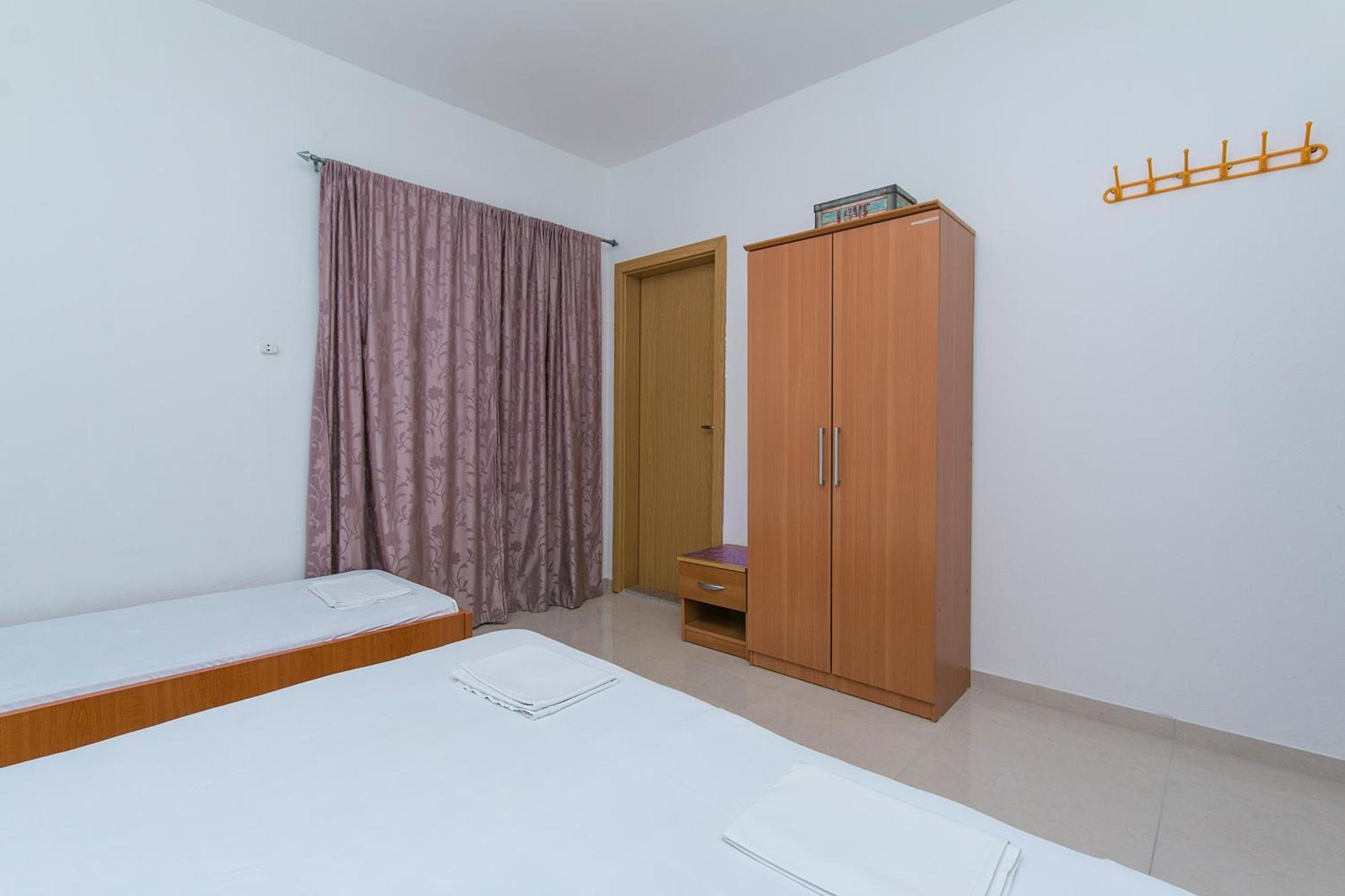 Apartments By The Sea Podaca, Makarska - 4734 المظهر الخارجي الصورة